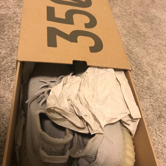 Yeezy Boost 350 Sesame Size 8.5 Men’s - Picture 3 of 6